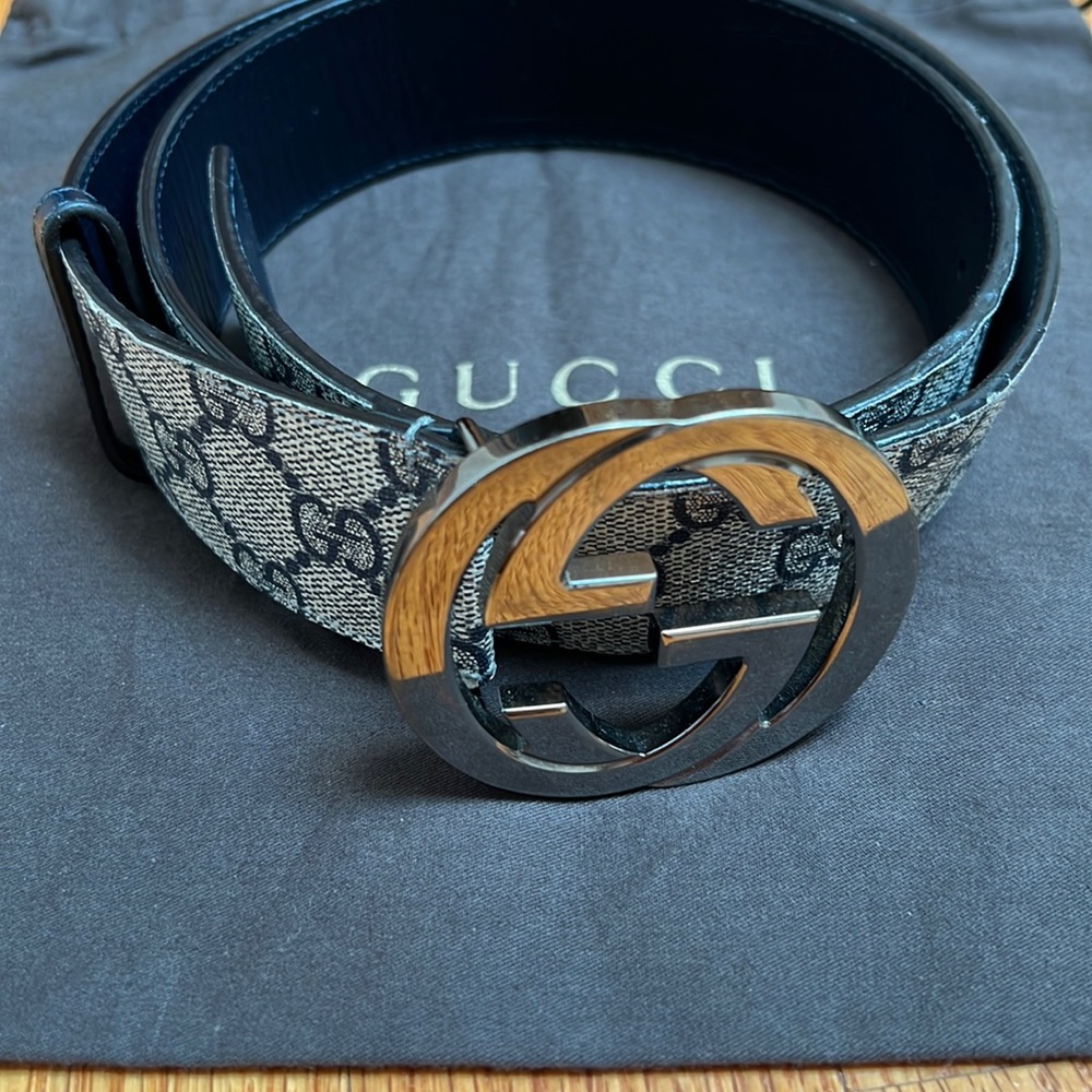 Mens Gucci belt Size 85mm/30W